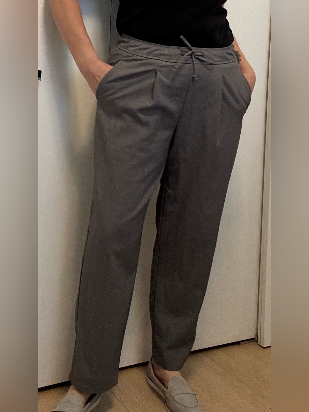 Old Navy Women’s Billie Pants Grey Melange Size Small Pull-on Pleated